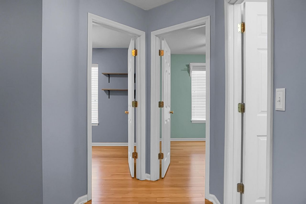 407 Ashburton Drive Photo 35