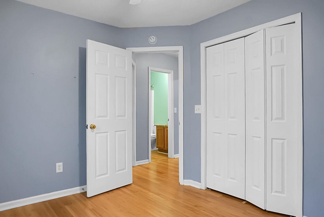 407 Ashburton Drive Photo 38