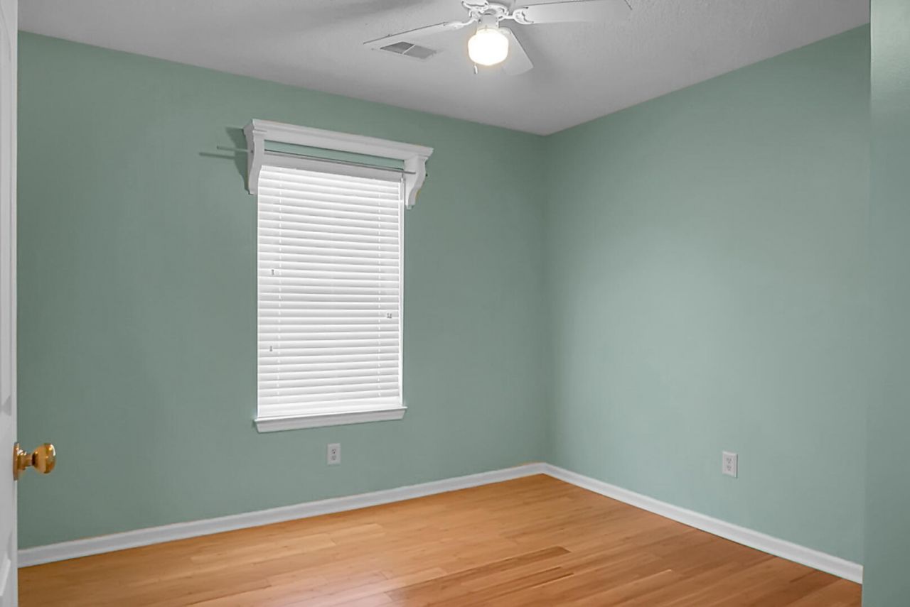 407 Ashburton Drive Photo 40