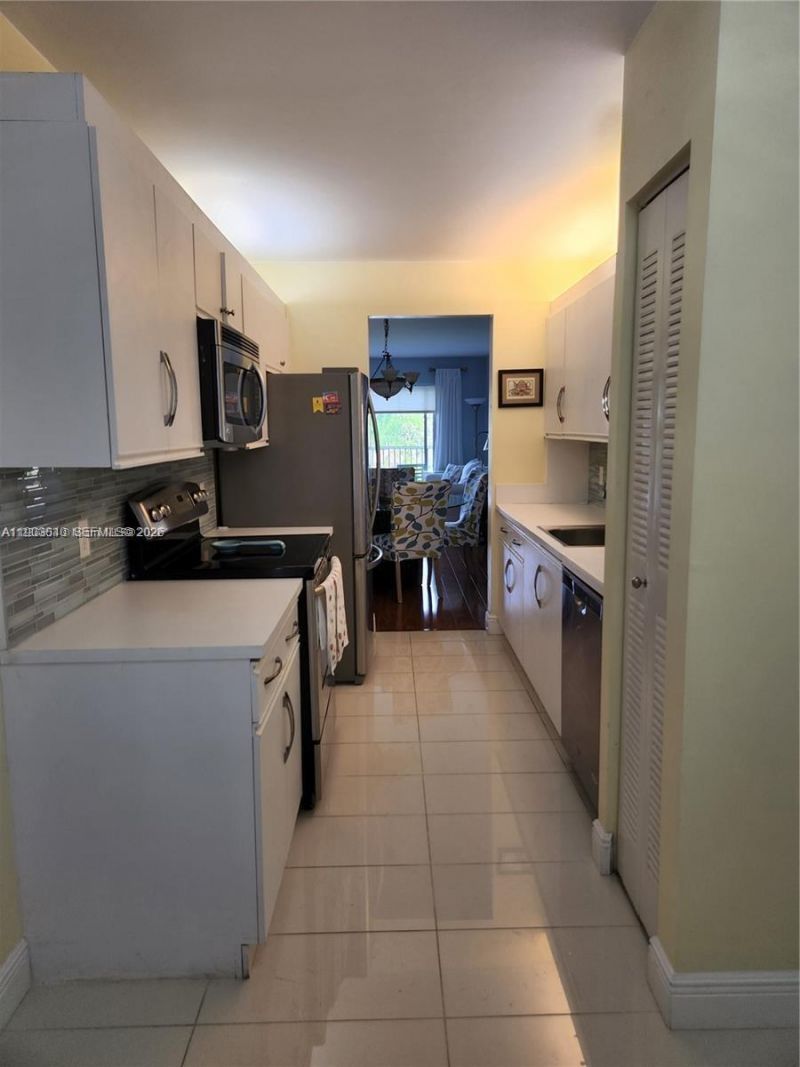 12501 SW 14th St, Unit 314R, Pembroke Pines, FL 33027 Photo