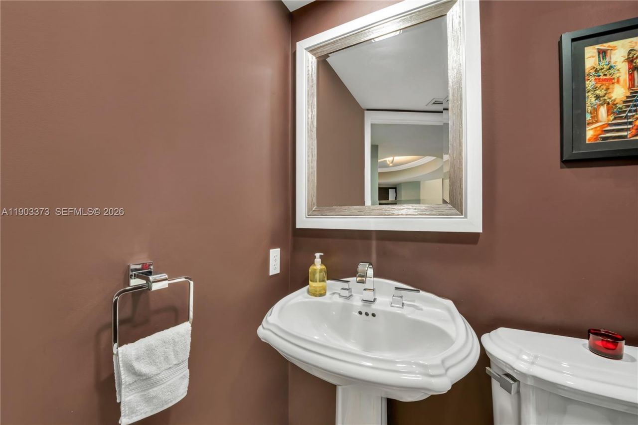 19333 Collins Ave, Unit 1903, Sunny Isles Beach, FL 33160 Photo