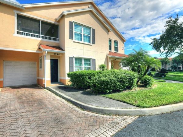2584 57th Circle, Unit 2584, Vero Beach, FL 32966