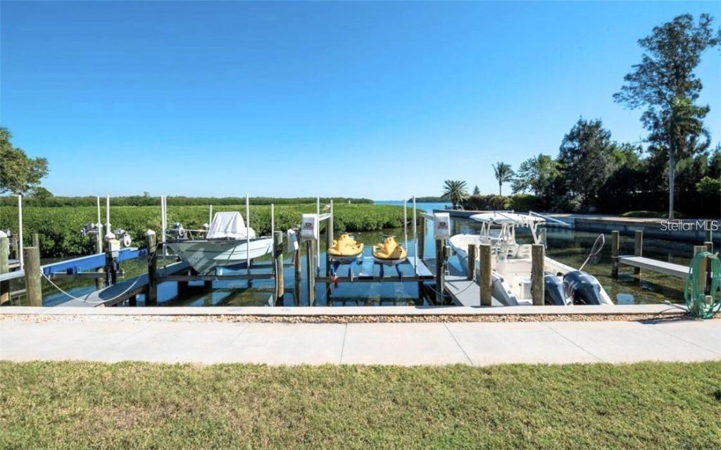 4976 Gulf Of Mexico Drive, Unit Villa 18, Longboat Key, FL 34228 Photo