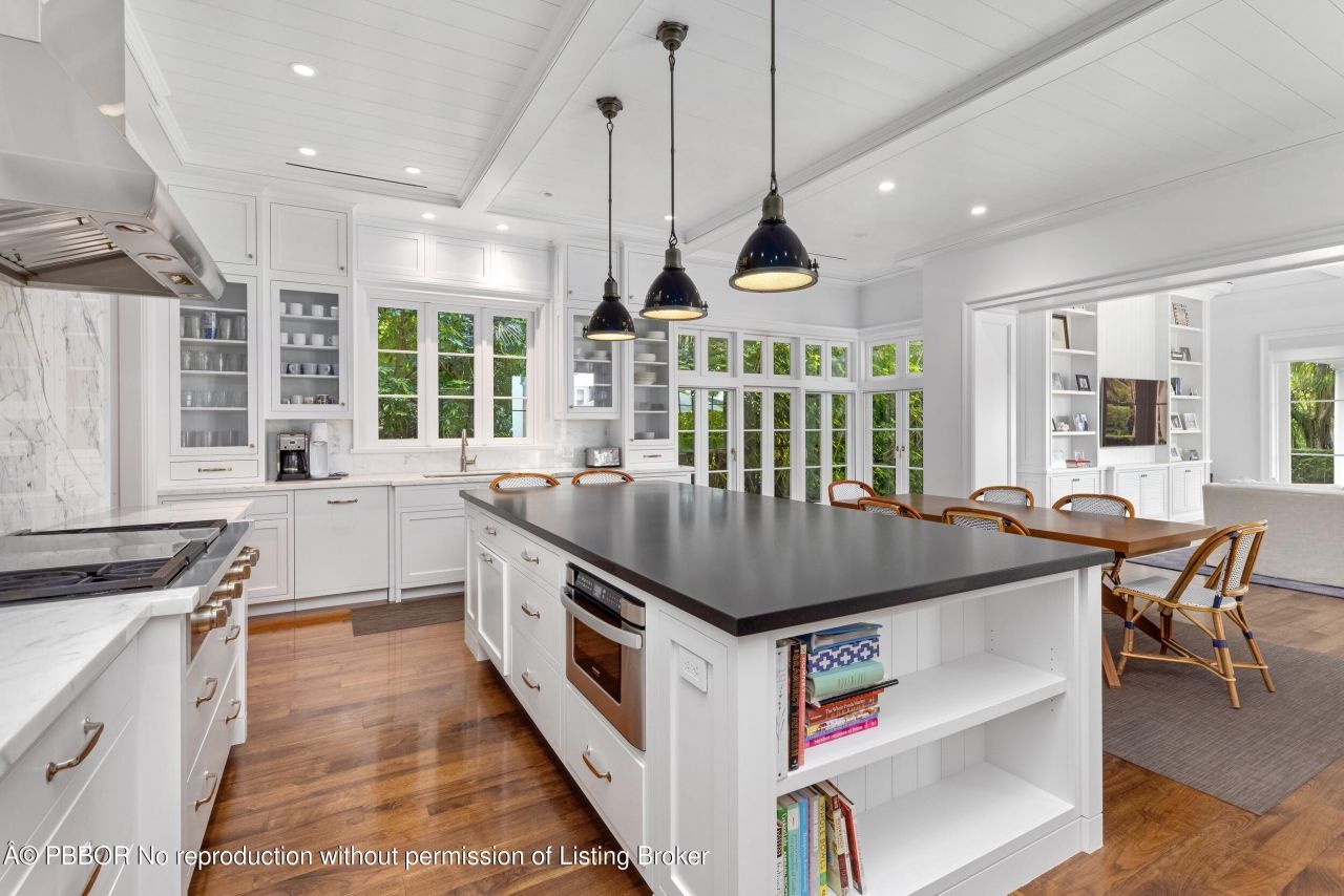 102 Reef Road, Palm Beach, FL 33480 Photo