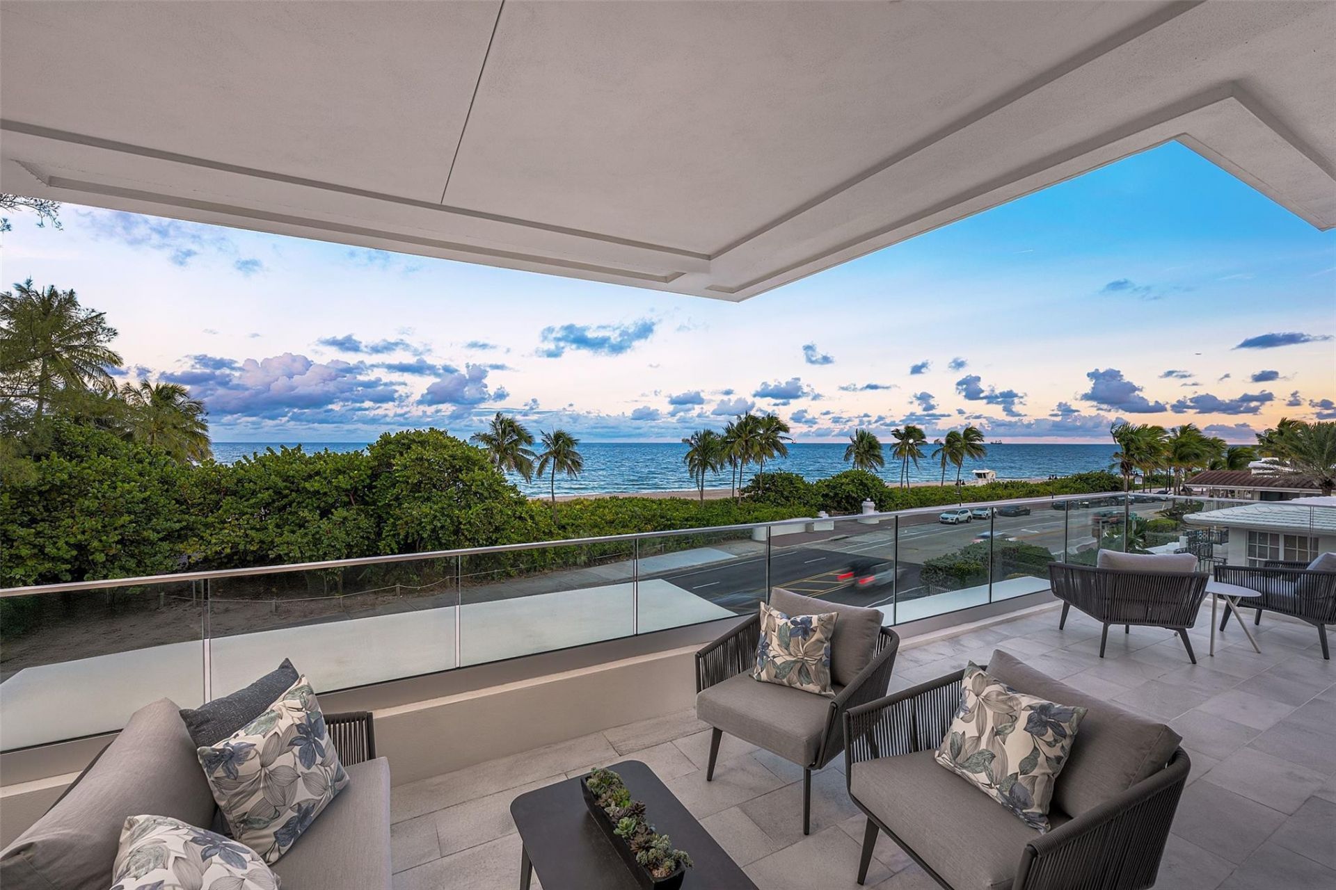 1813 N Fort Lauderdale Beach Boulevard, Fort Lauderdale, FL 33305 Photo