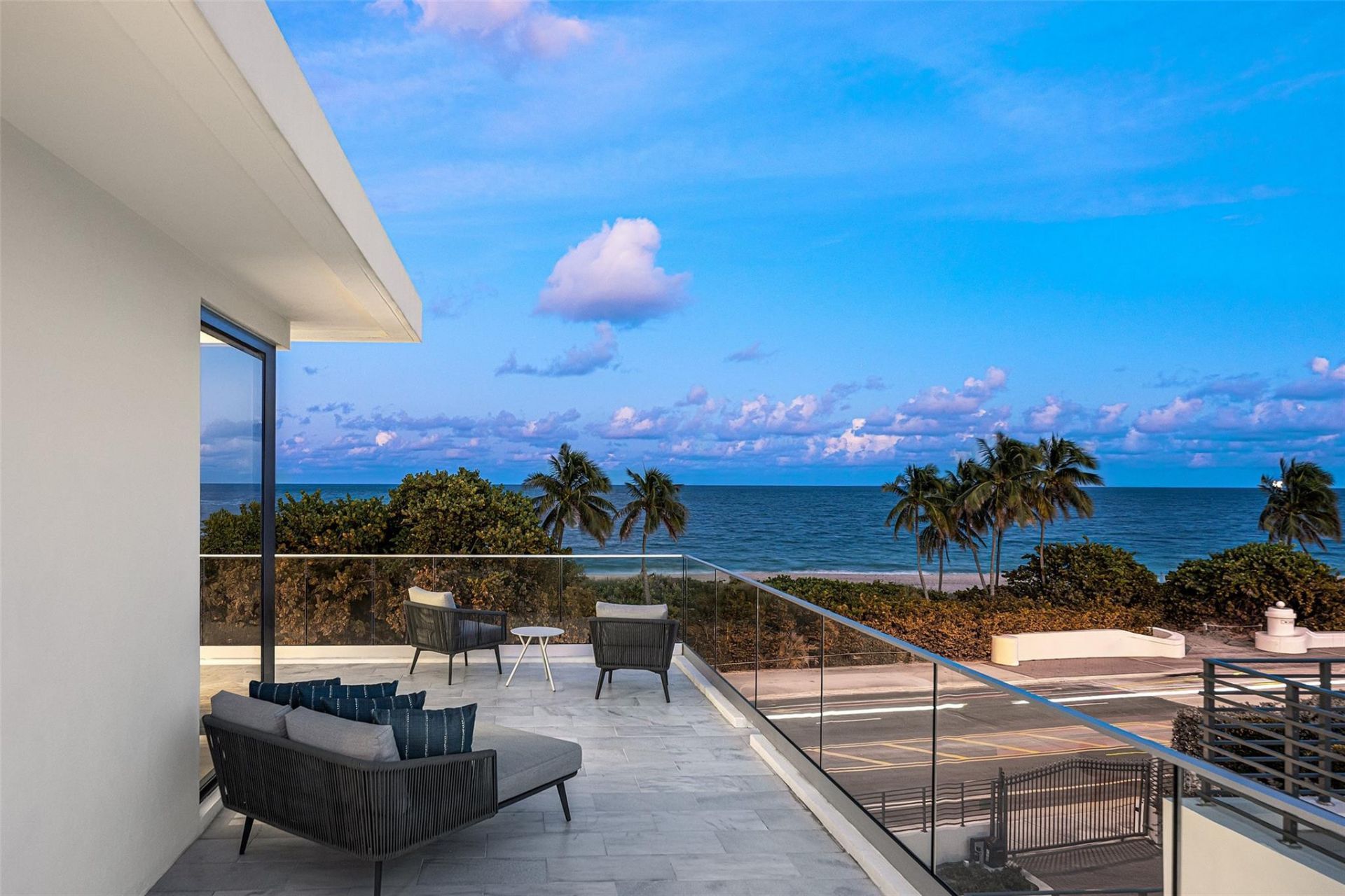 1813 N Fort Lauderdale Beach Boulevard, Fort Lauderdale, FL 33305 Photo