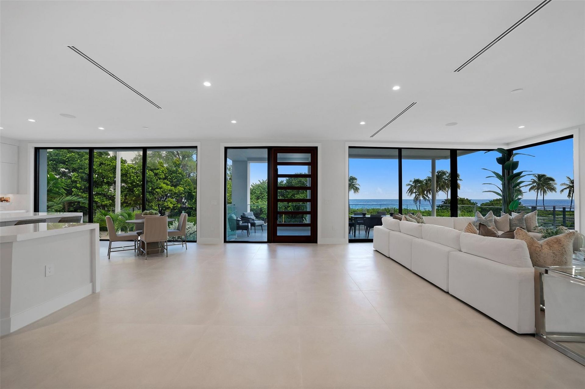 1813 N Fort Lauderdale Beach Boulevard, Fort Lauderdale, FL 33305 Photo