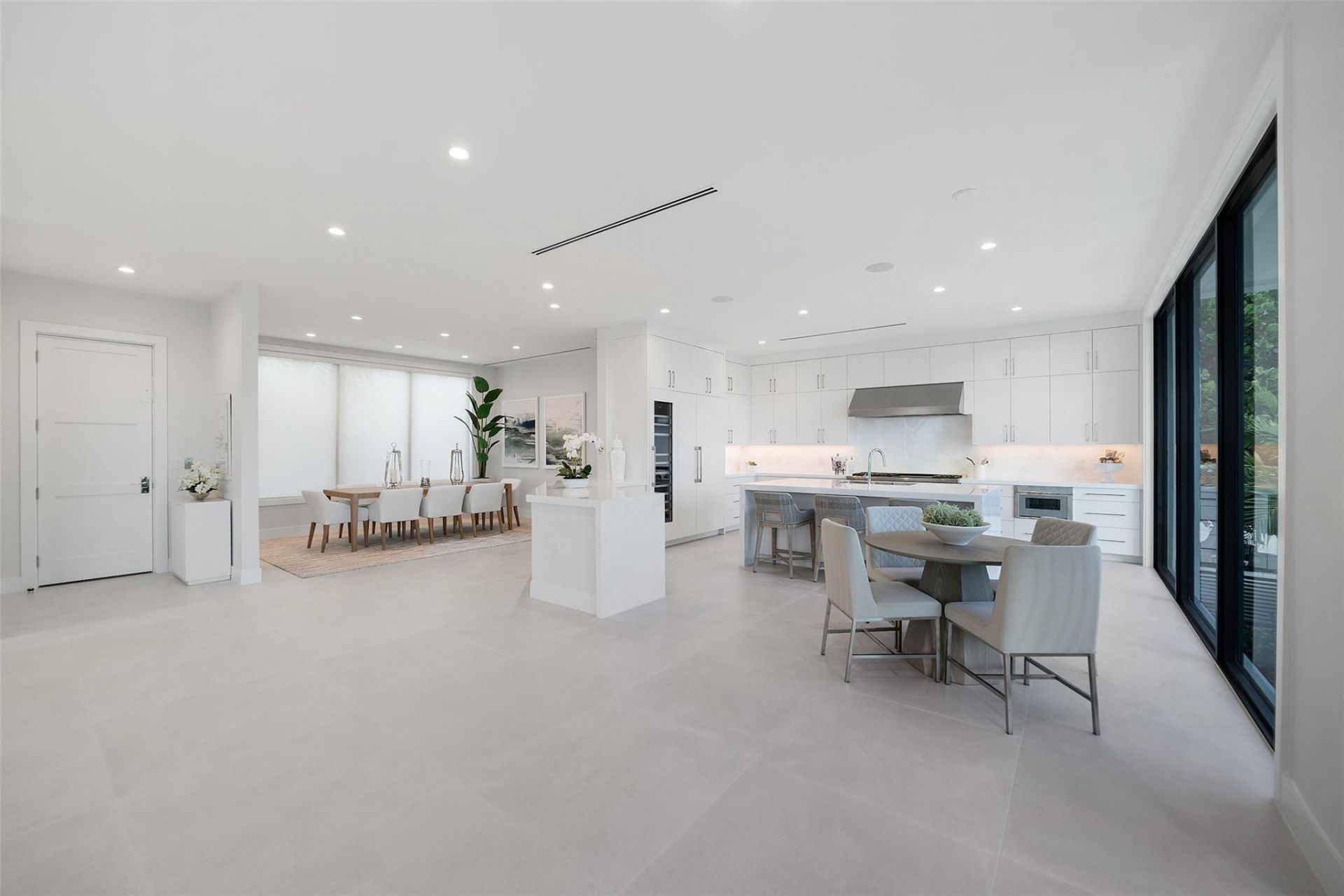 1813 N Fort Lauderdale Beach Boulevard, Fort Lauderdale, FL 33305 Photo