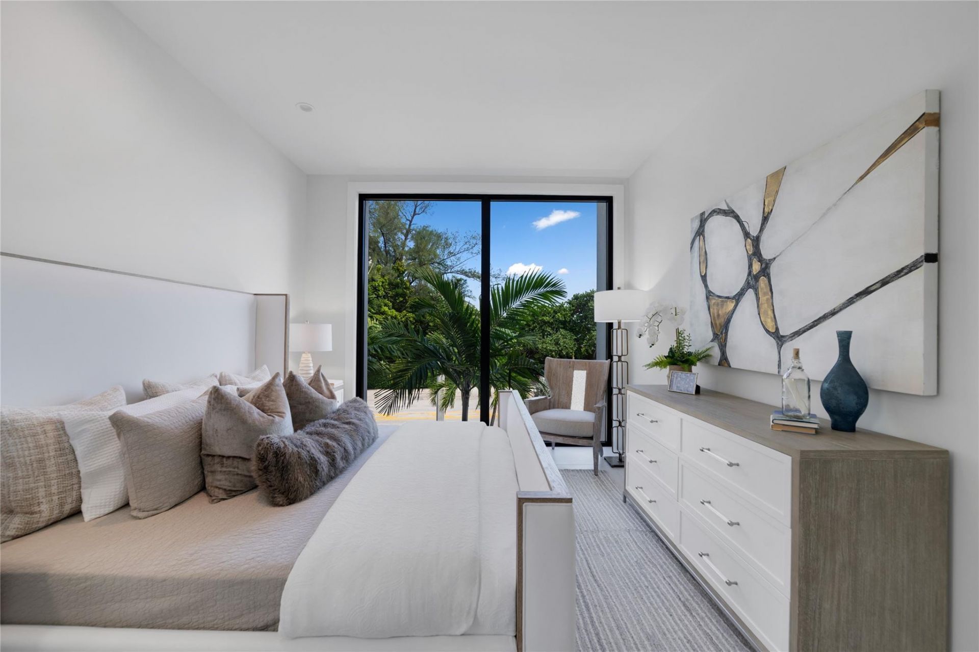 1813 N Fort Lauderdale Beach Boulevard, Fort Lauderdale, FL 33305 Photo