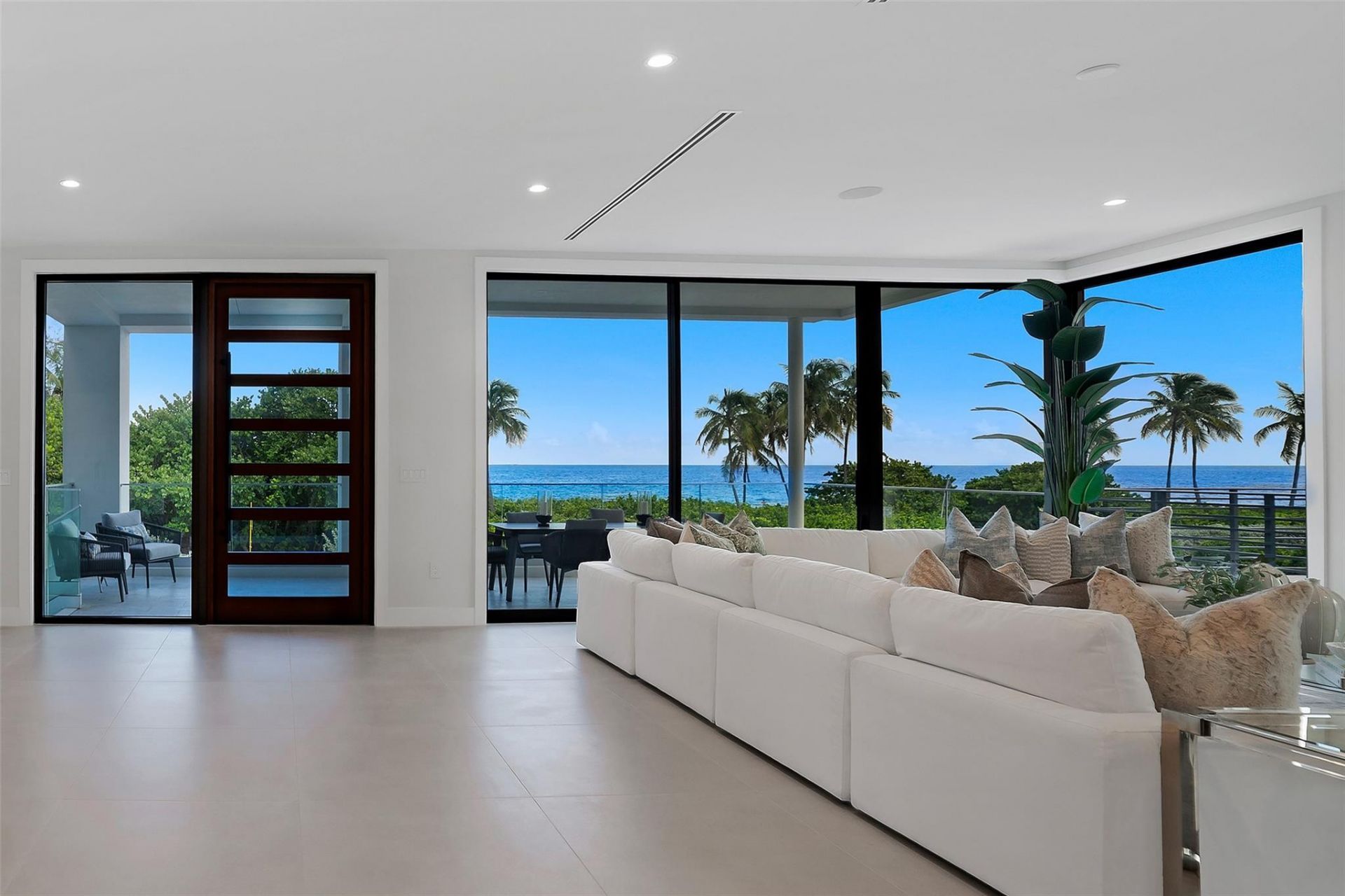 1813 N Fort Lauderdale Beach Boulevard, Fort Lauderdale, FL 33305 Photo