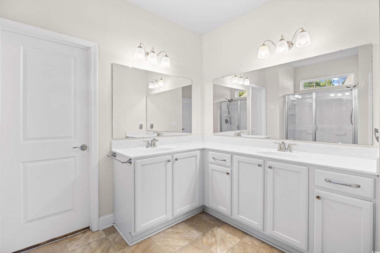 864 Callant Dr. Photo 11