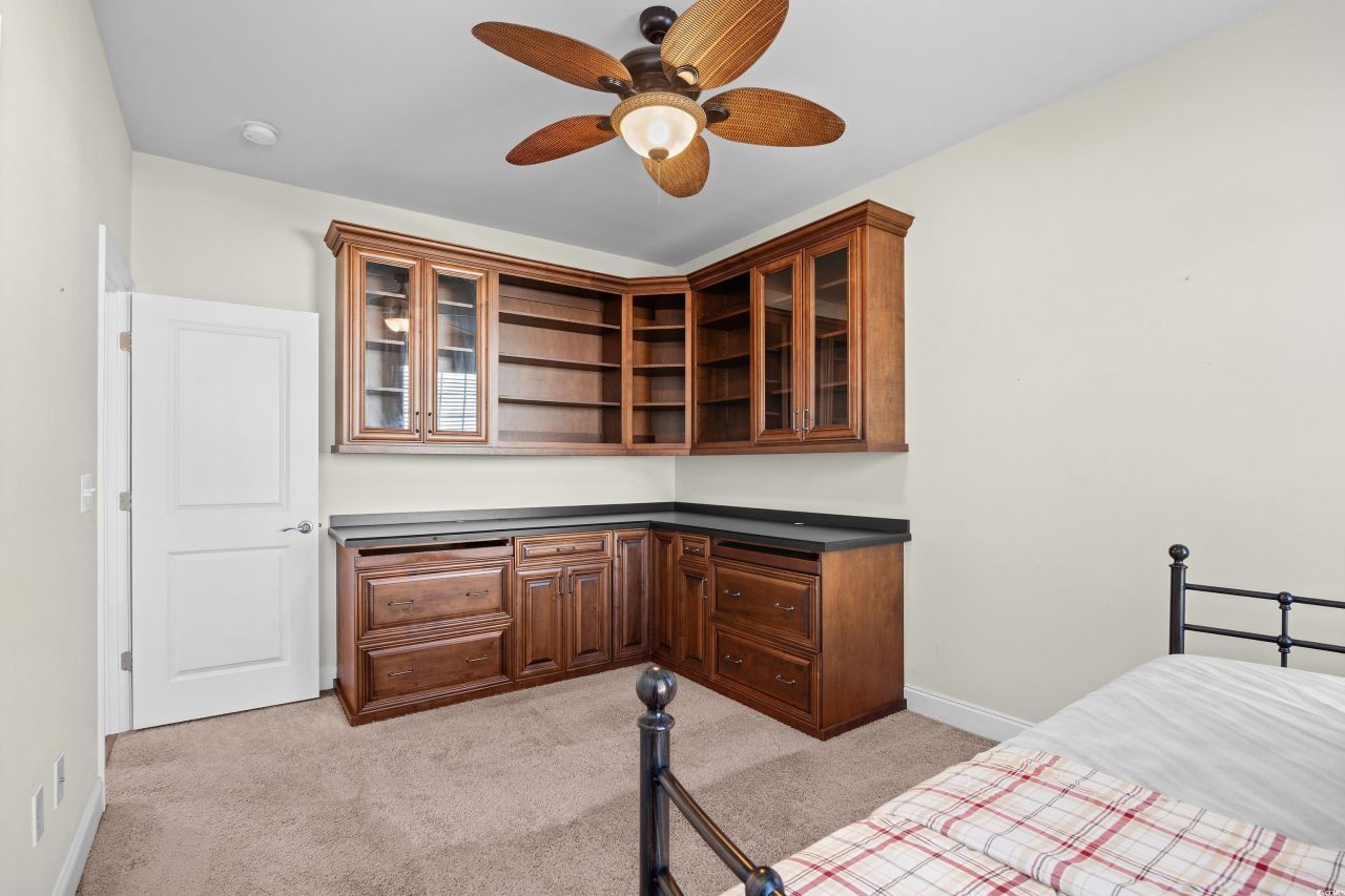 864 Callant Dr. Photo 17