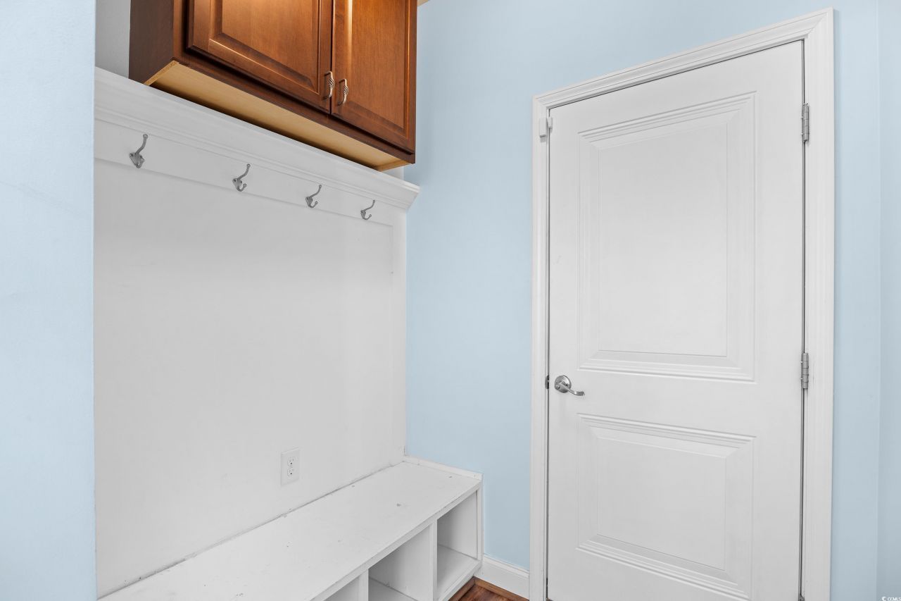 864 Callant Dr. Photo 30