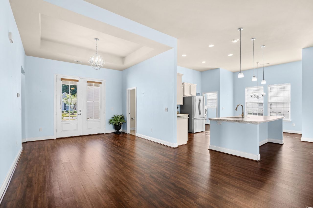 864 Callant Dr. Photo 33