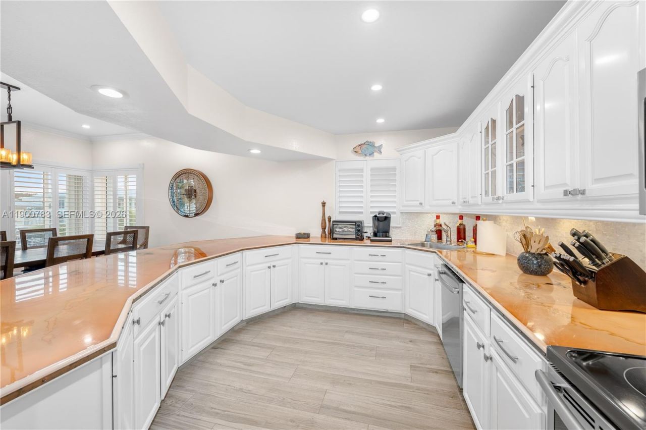 111 Spoonbill Rd, Tavernier, FL 33070 Photo