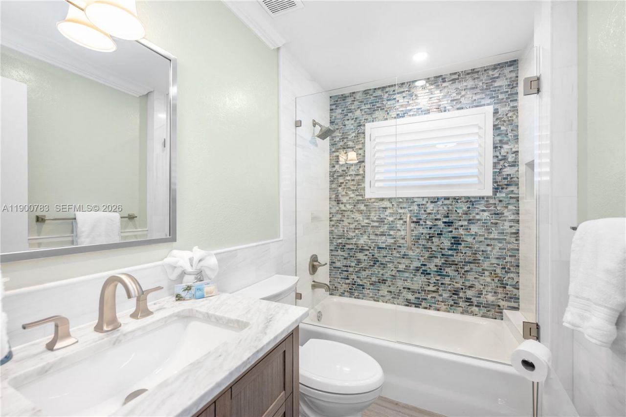 111 Spoonbill Rd, Tavernier, FL 33070 Photo