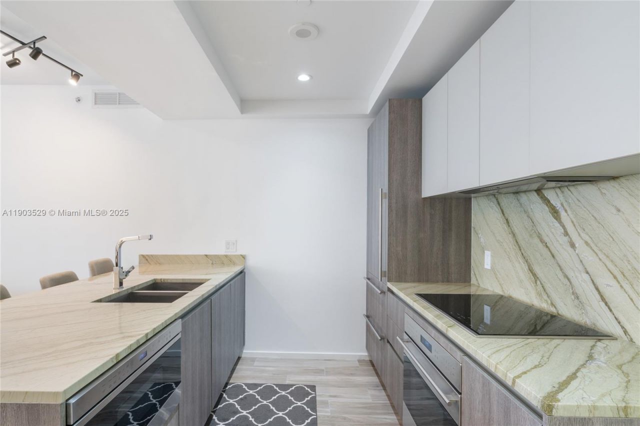 801 S Miami Ave, Unit 1002, Miami, FL 33130 Photo