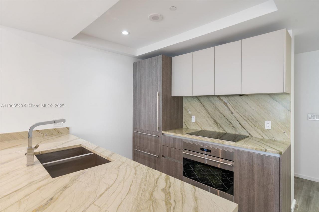 801 S Miami Ave, Unit 1002, Miami, FL 33130 Photo