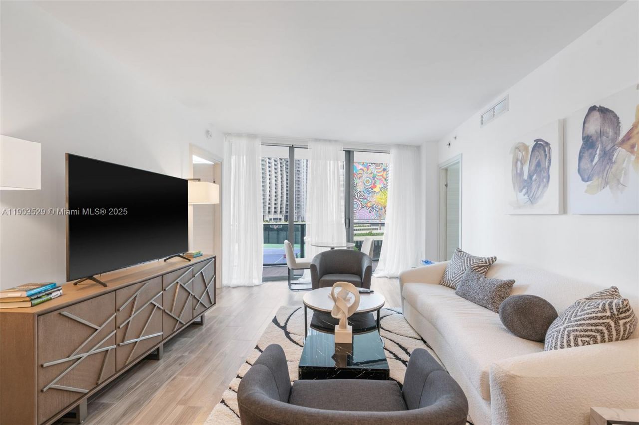 801 S Miami Ave, Unit 1002, Miami, FL 33130 Photo