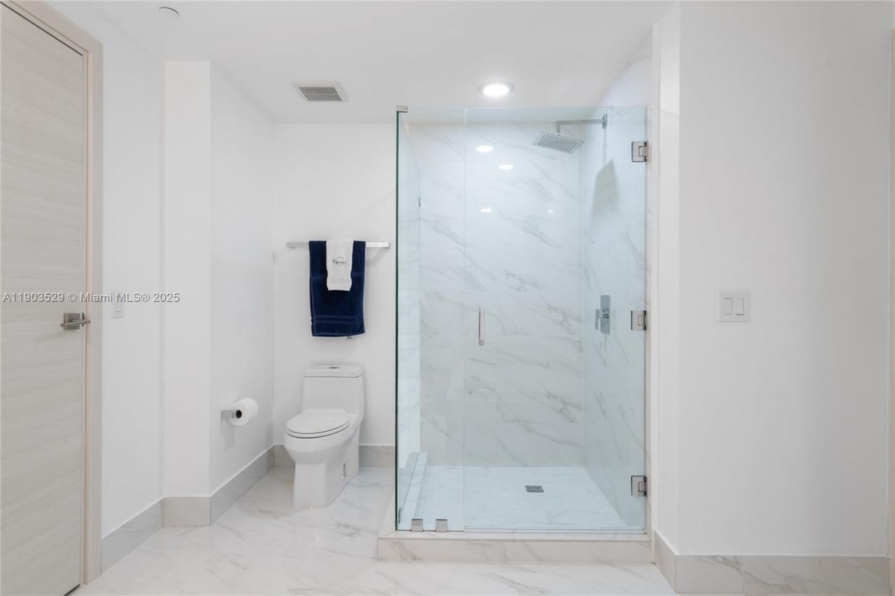 801 S Miami Ave, Unit 1002, Miami, FL 33130 Photo