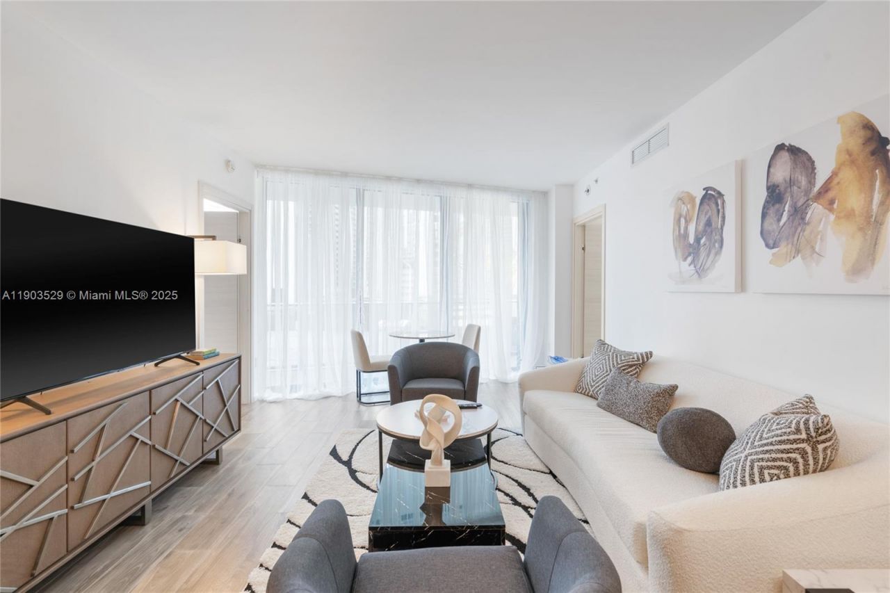 801 S Miami Ave, Unit 1002, Miami, FL 33130 Photo