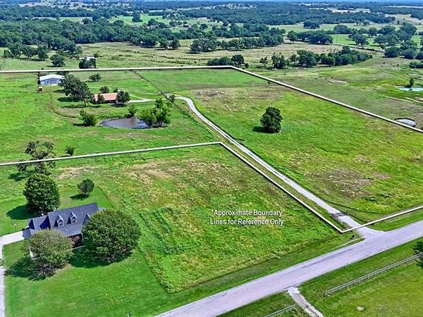 202 County Road 3470, Paradise, TX 76073