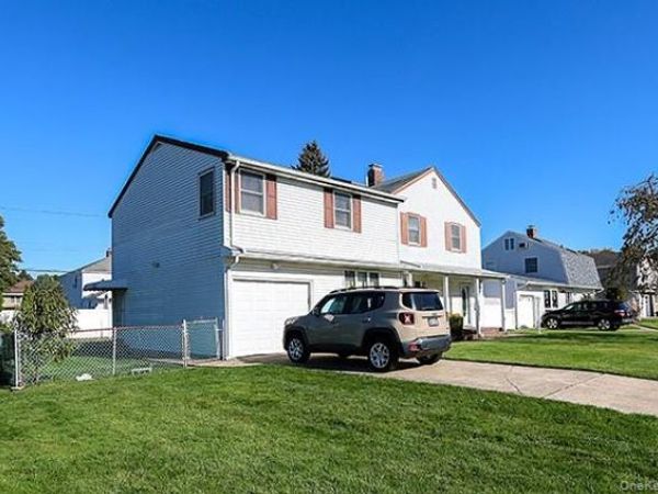 81 Ward Street, Westbury, NY 11590