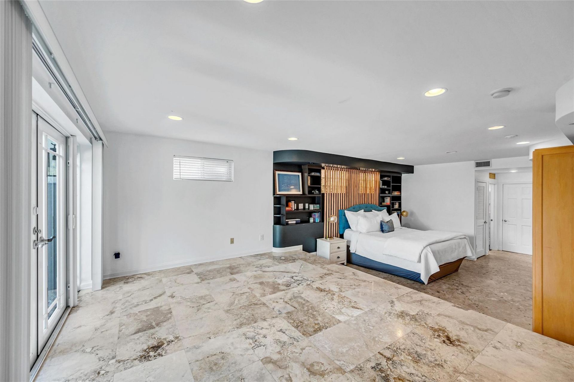 744 NE 18th Avenue, Fort Lauderdale, FL 33304 Photo