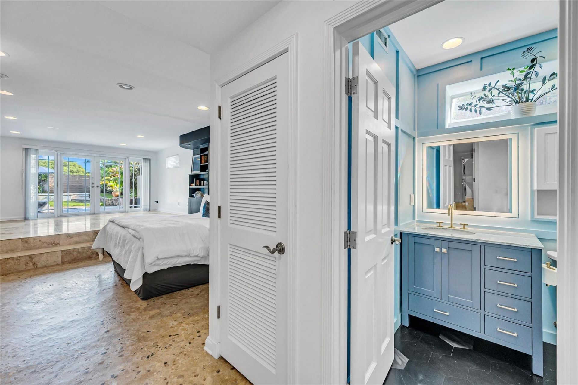 744 NE 18th Avenue, Fort Lauderdale, FL 33304 Photo