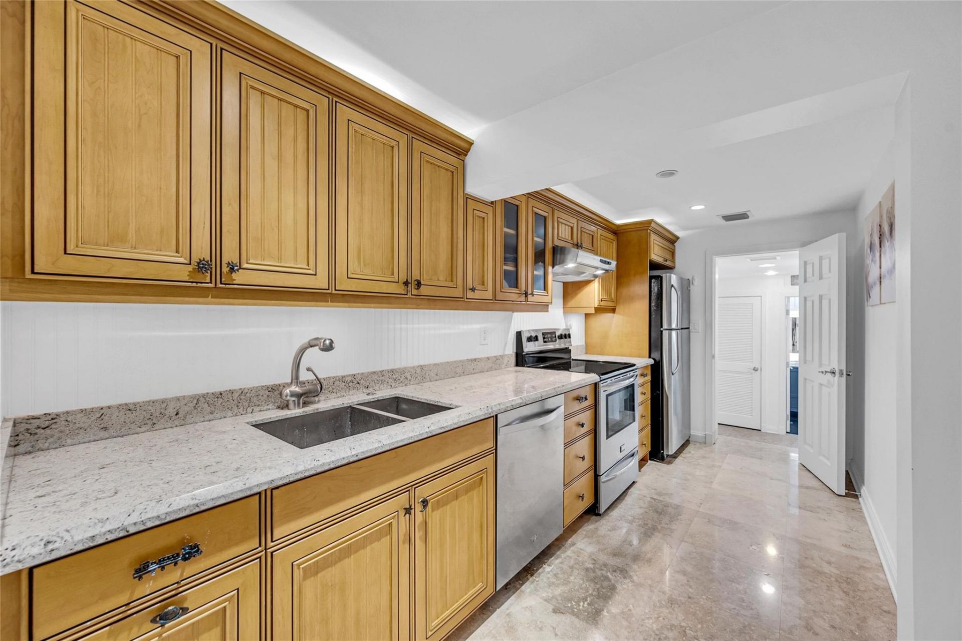 744 NE 18th Avenue, Fort Lauderdale, FL 33304 Photo