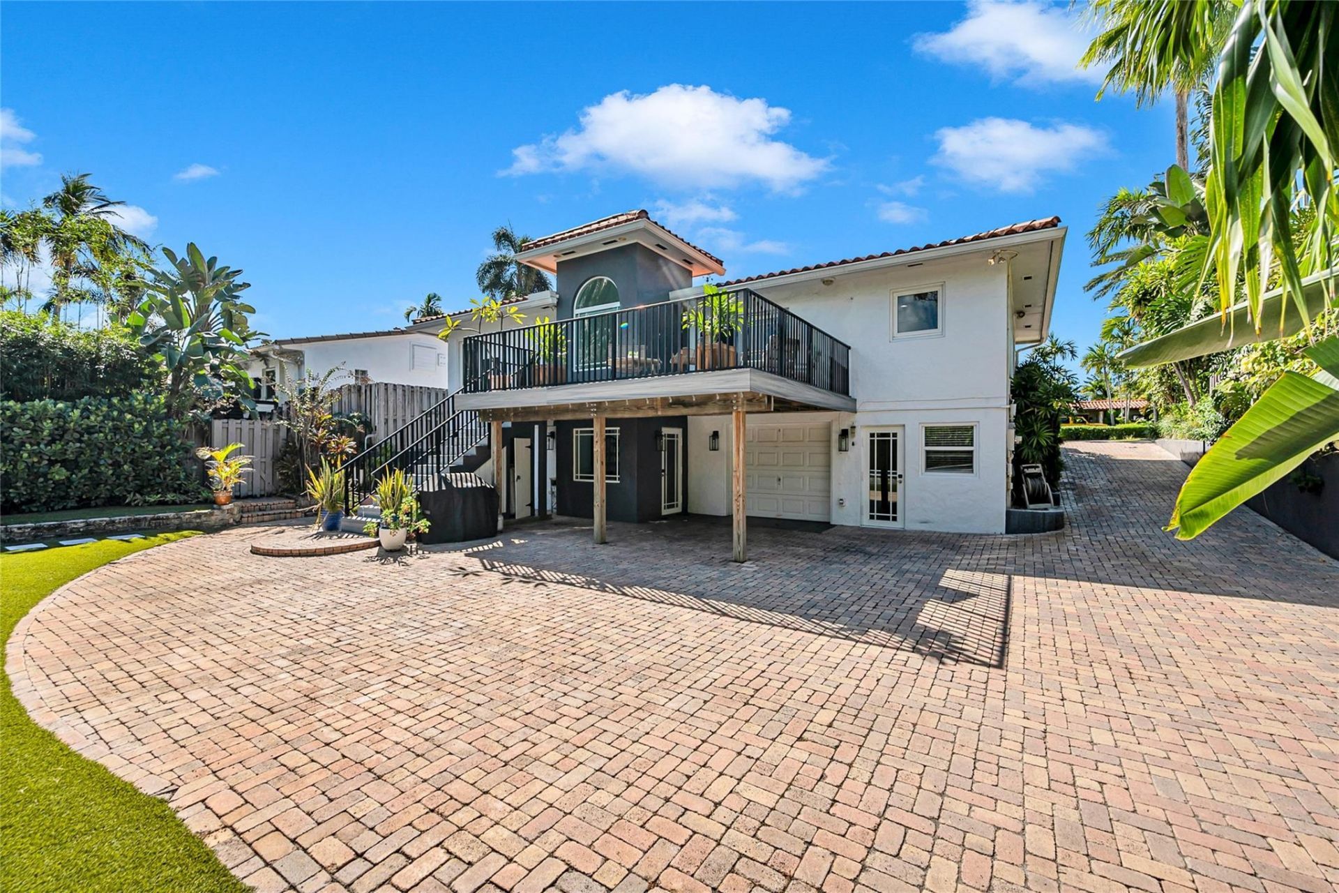 744 NE 18th Avenue, Fort Lauderdale, FL 33304 Photo