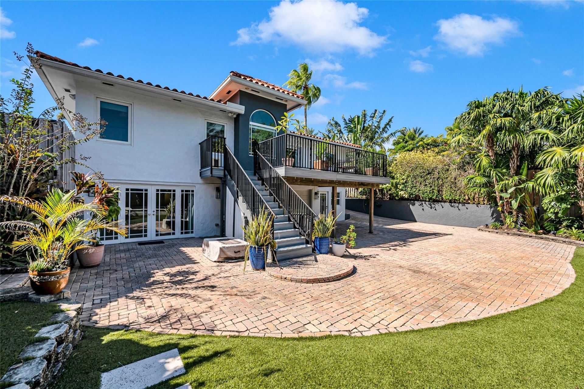 744 NE 18th Avenue, Fort Lauderdale, FL 33304 Photo