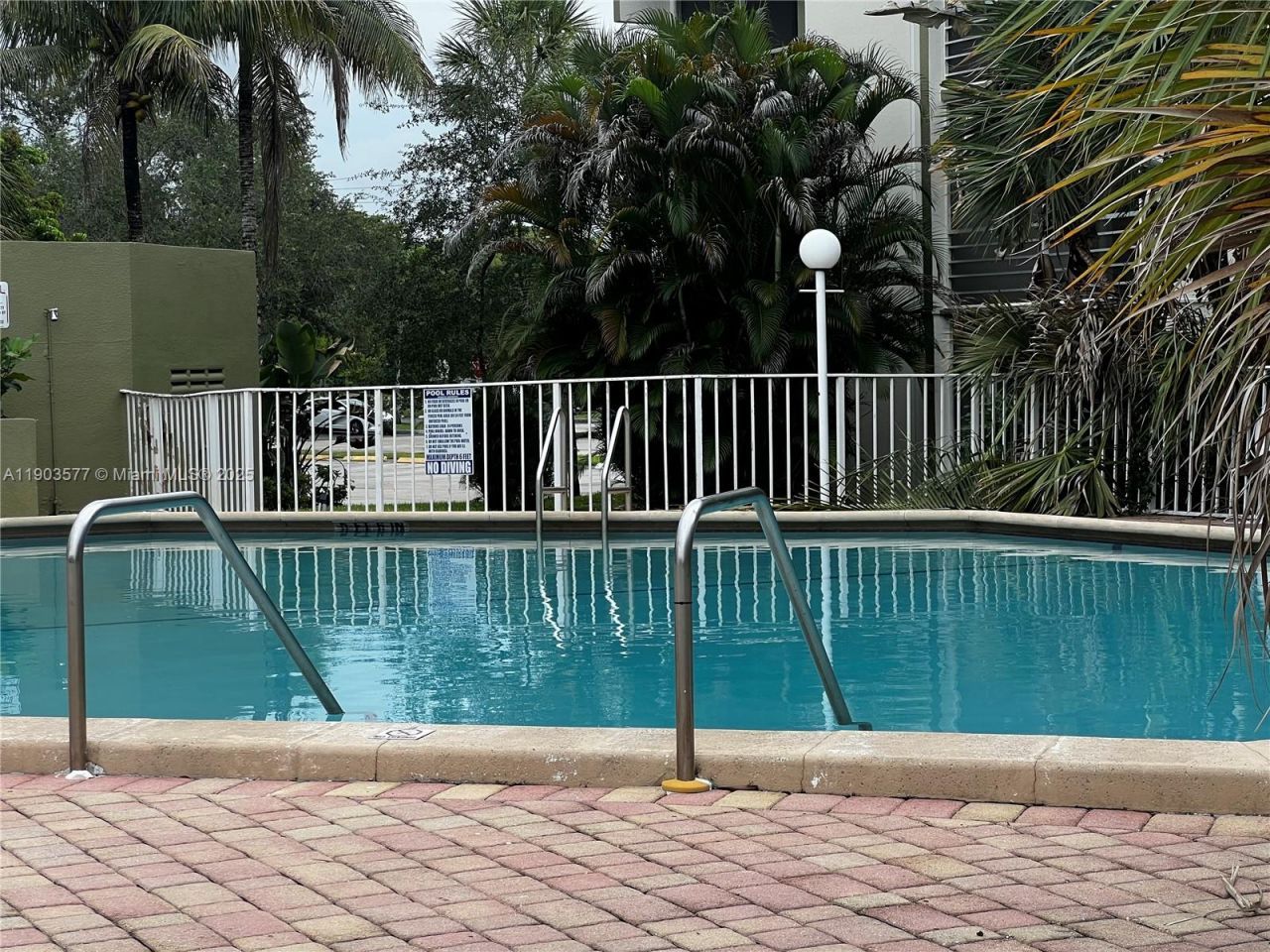 4215 N University Dr, Unit 114, Sunrise, FL 33351 Photo