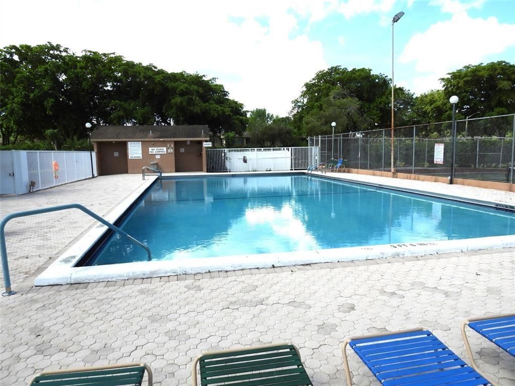 7591 NW 1st Street, Unit 303, Margate, FL 33063 Photo