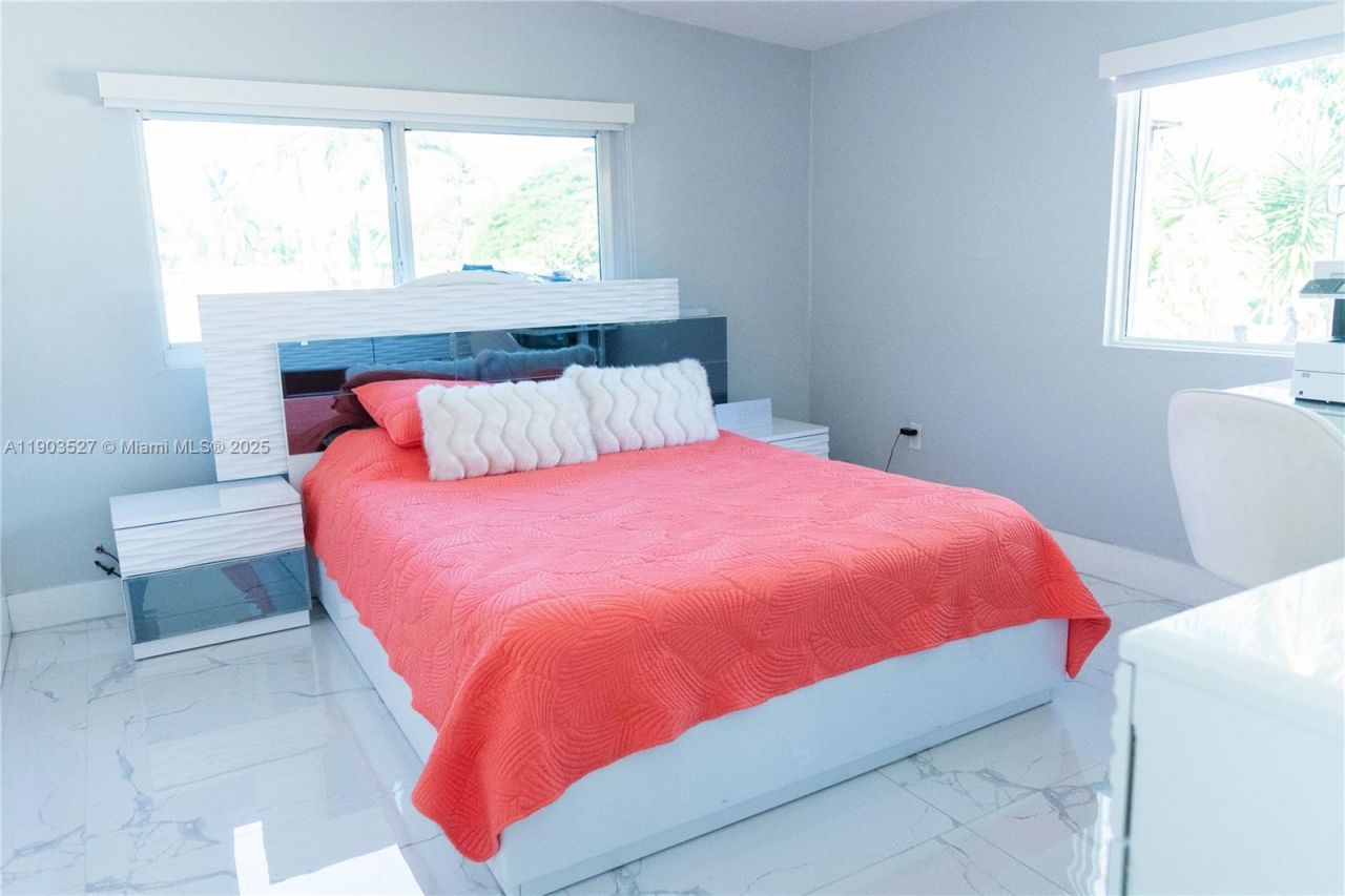 19245 SW 188th St, Miami, FL 33187 Photo