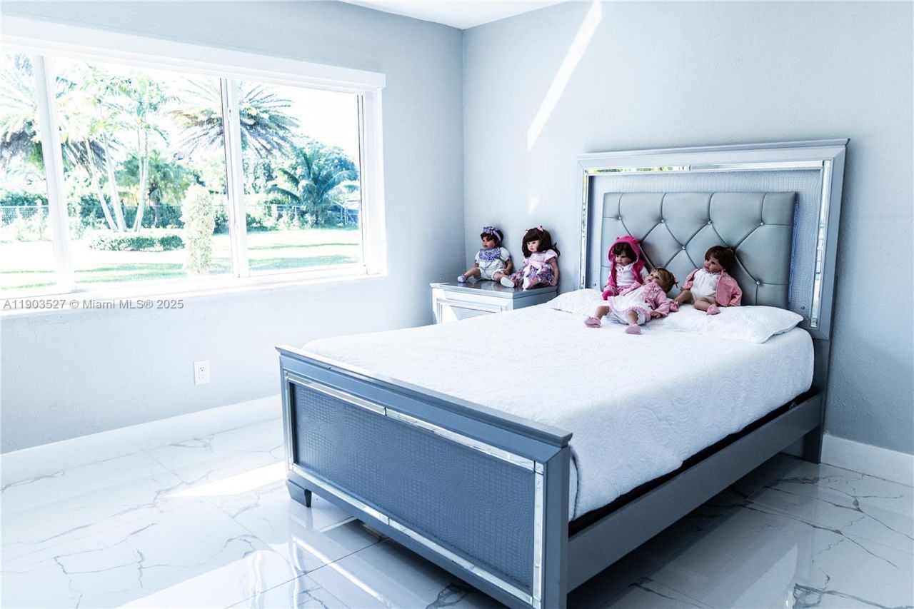 19245 SW 188th St, Miami, FL 33187 Photo