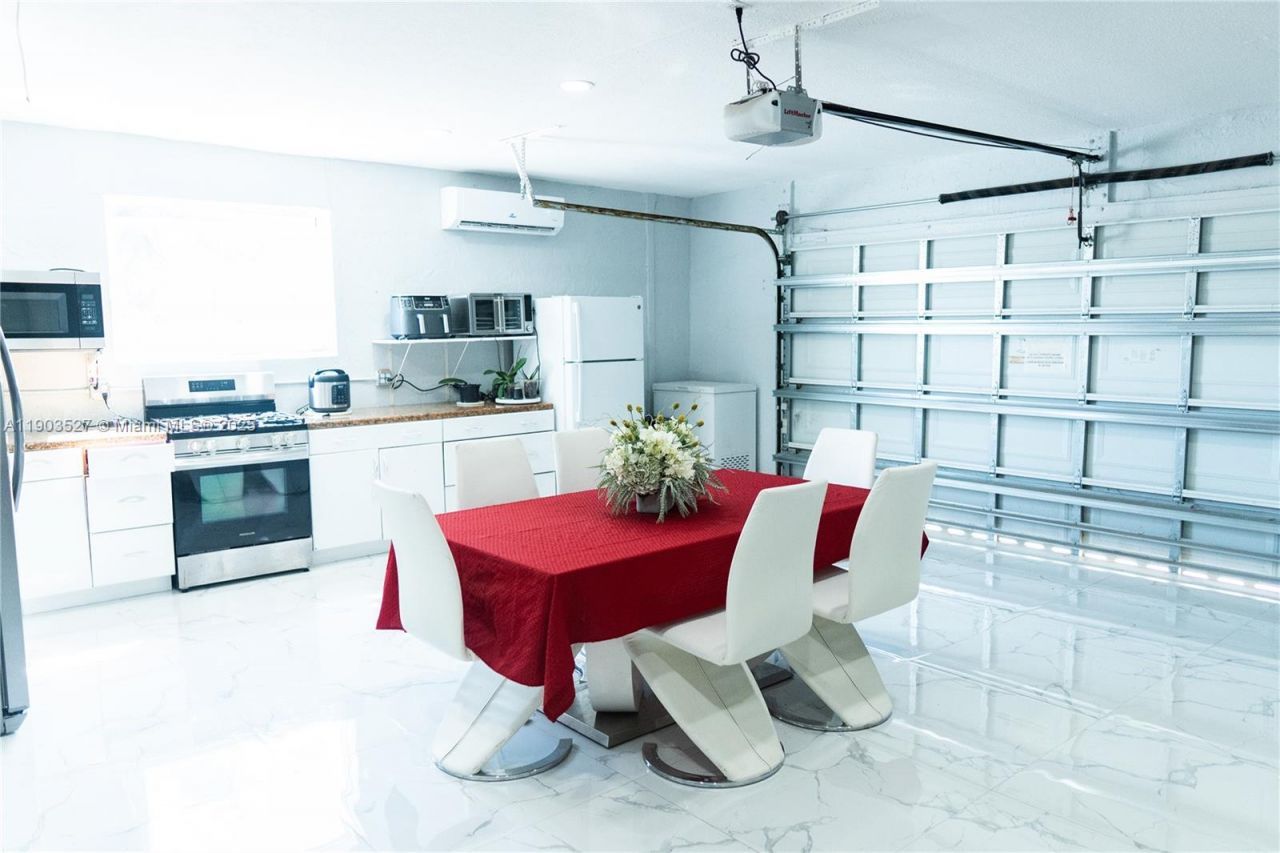 19245 SW 188th St, Miami, FL 33187 Photo