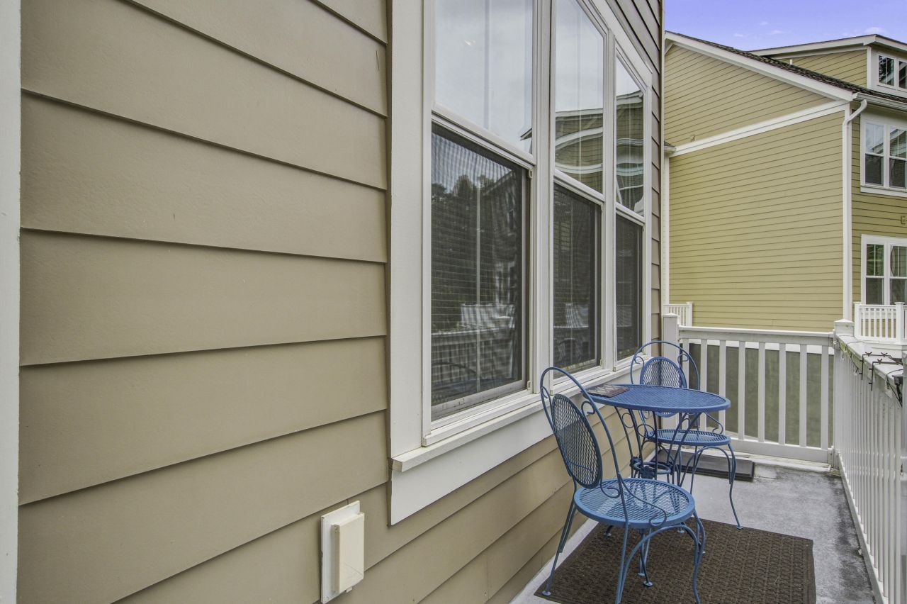 5911 Steward Street Photo 16