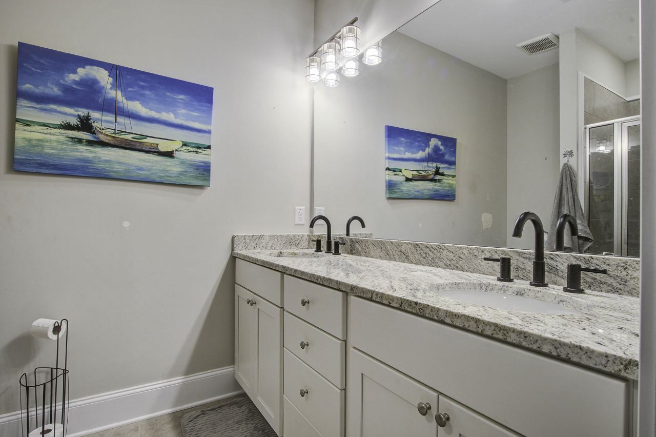 5911 Steward Street Photo 19