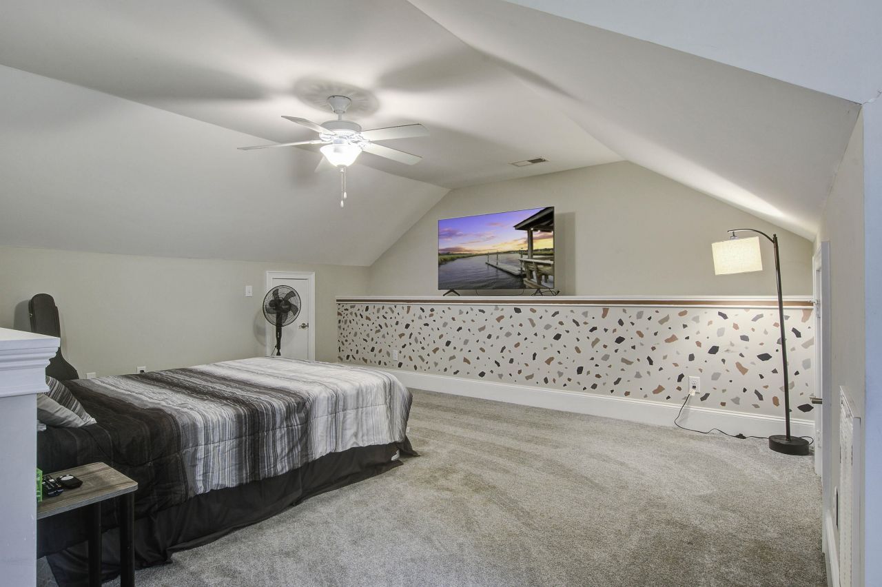 5911 Steward Street Photo 27