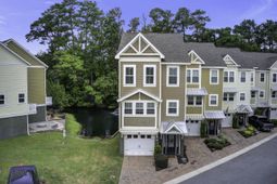 5911 Steward Street photo 4