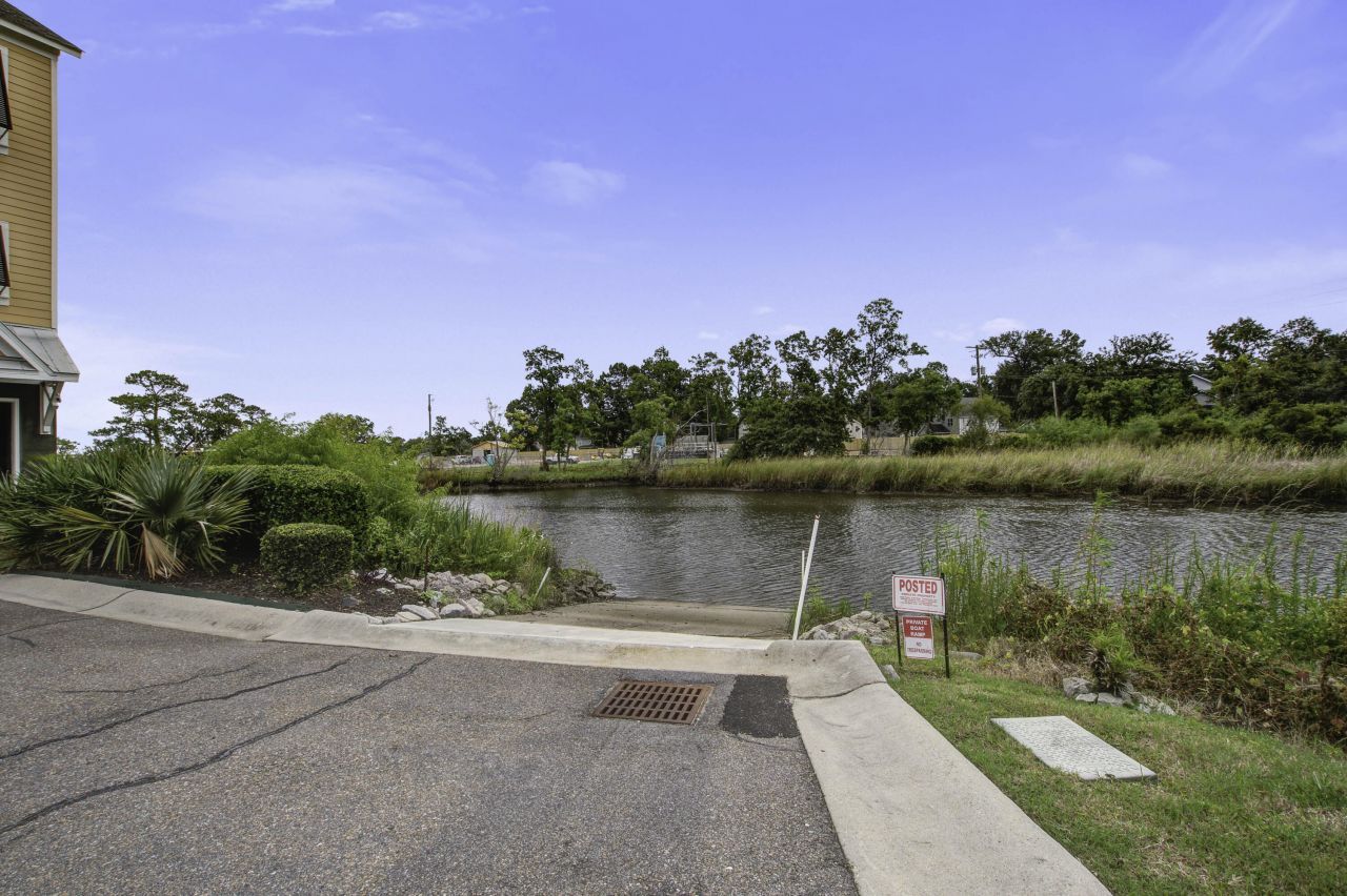 5911 Steward Street Photo 37