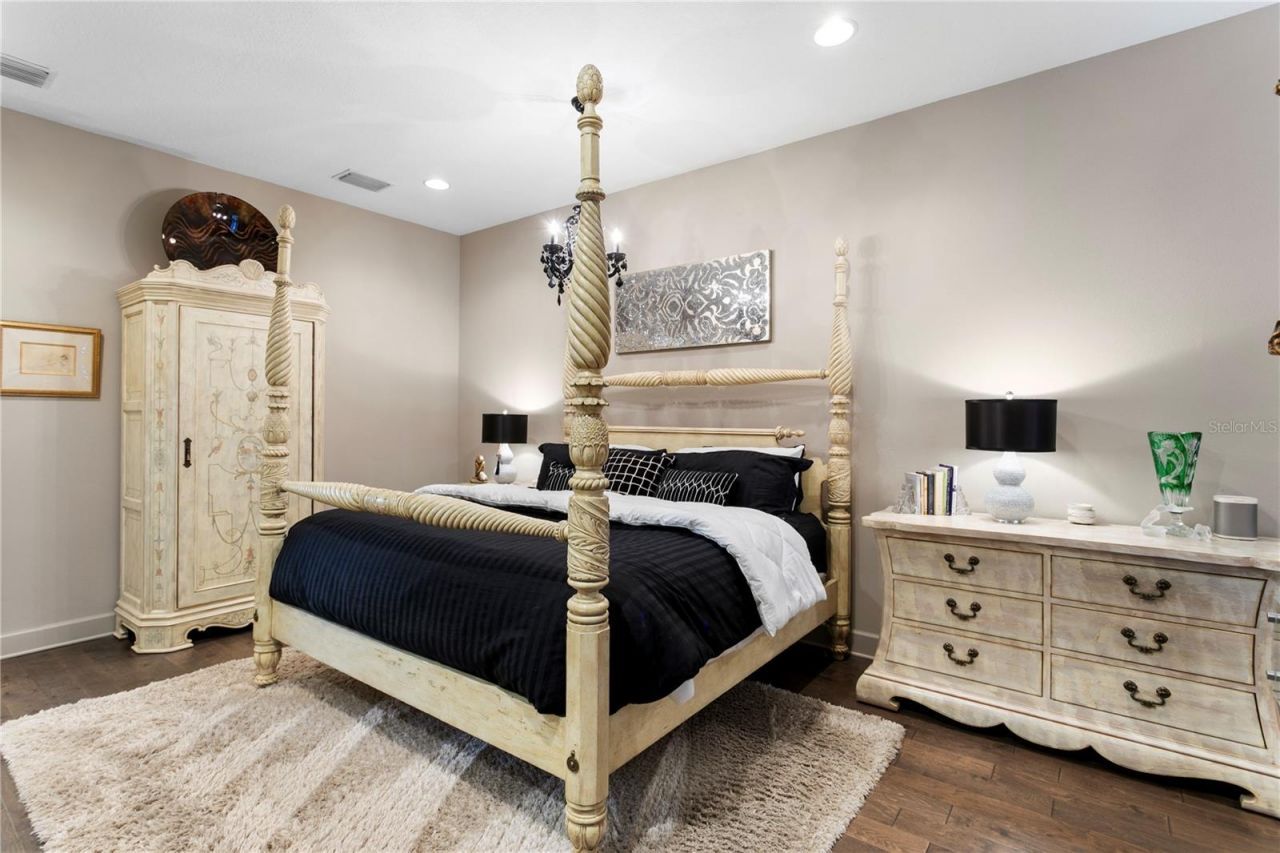 153 5th Avenue Ne, Saint Petersburg, FL 33701 Photo