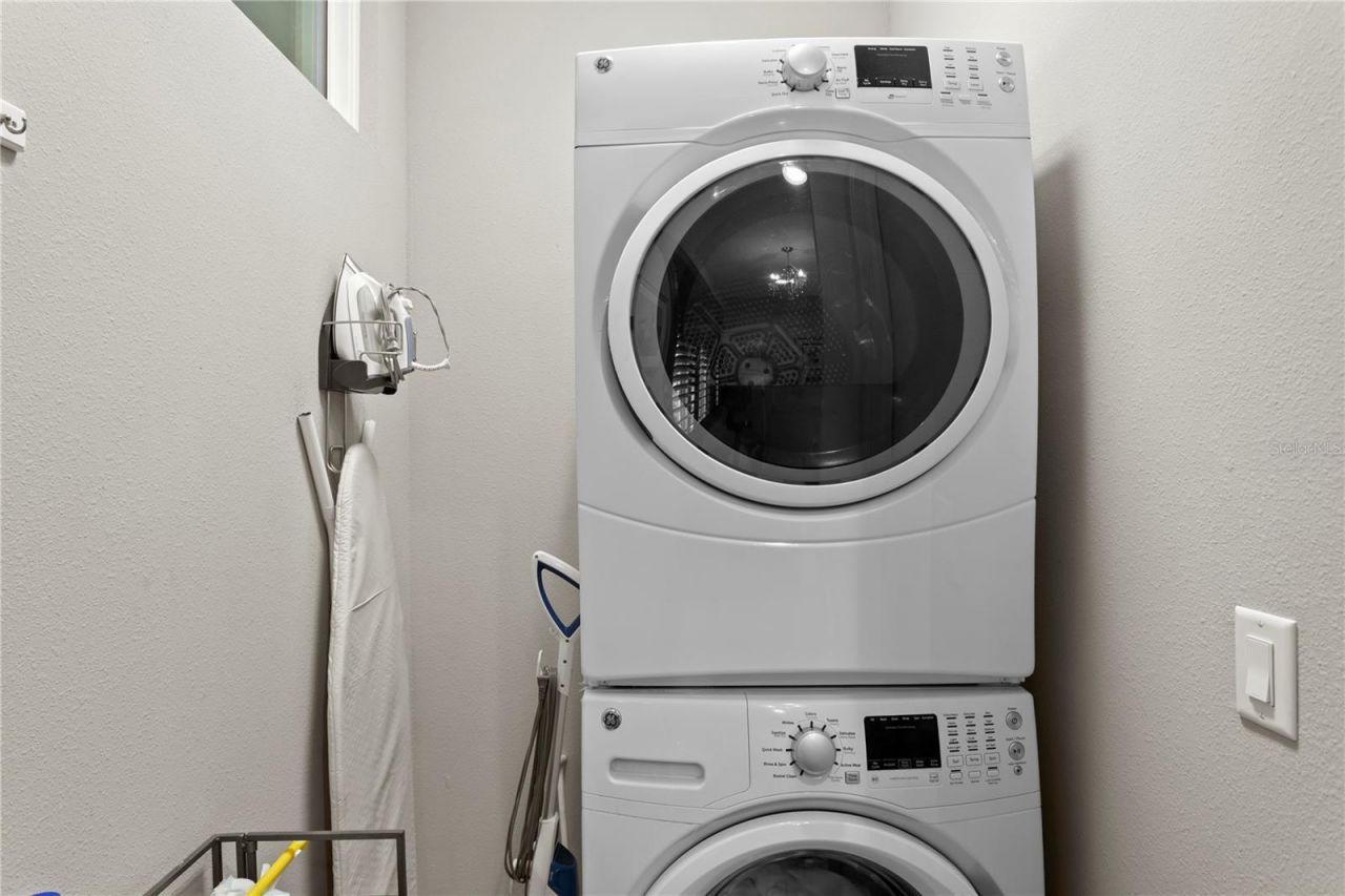 153 5th Avenue Ne, Saint Petersburg, FL 33701 Photo