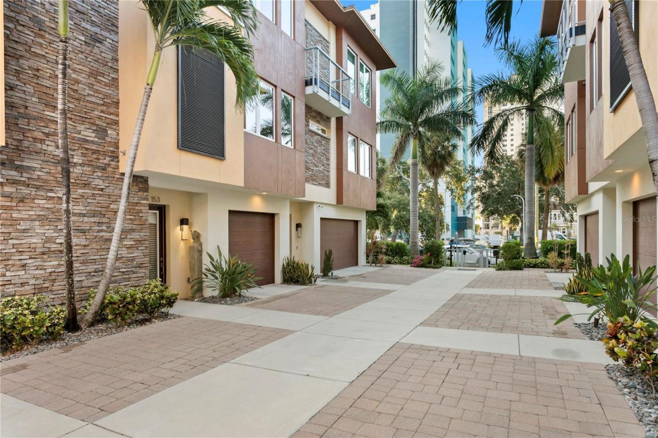 153 5th Avenue Ne, Saint Petersburg, FL 33701 Photo