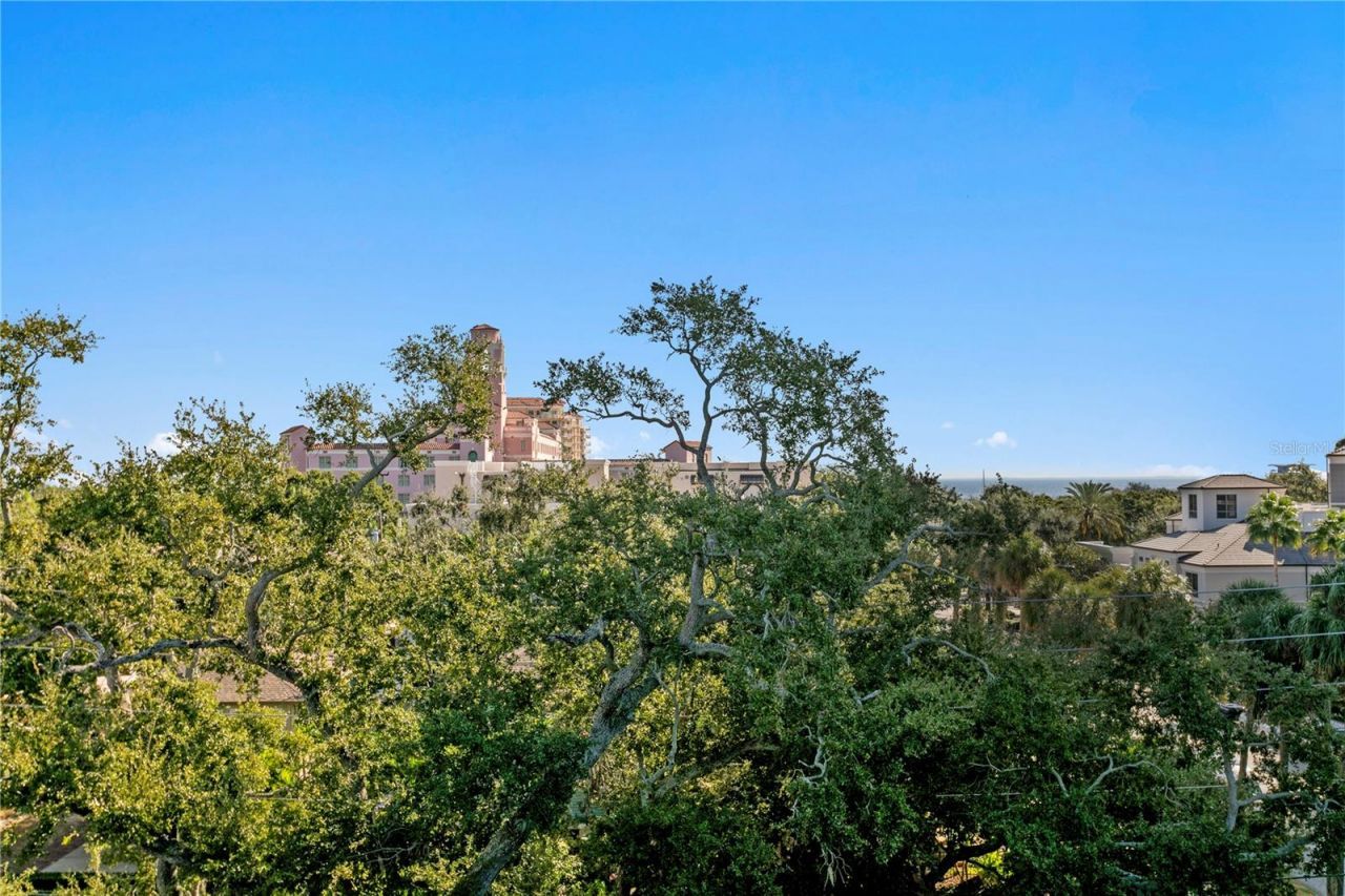 153 5th Avenue Ne, Saint Petersburg, FL 33701 Photo