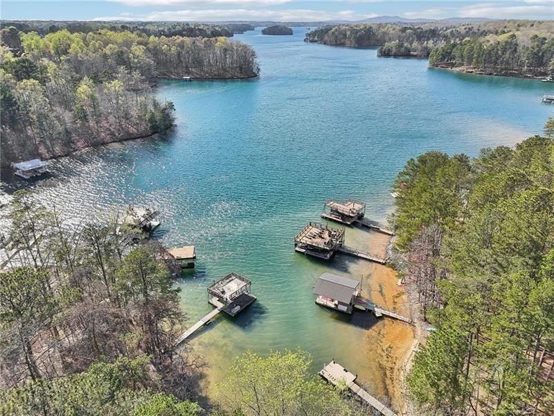 6030 Chimney Springs Road, Buford, GA 30518 Main Photo