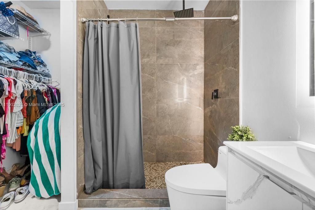 6941 Sheridan St, Hollywood, FL 33024 Photo