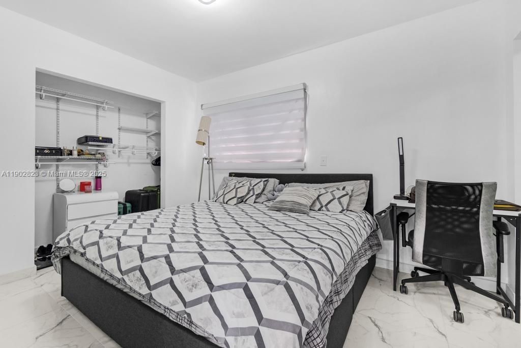 6941 Sheridan St, Hollywood, FL 33024 Photo