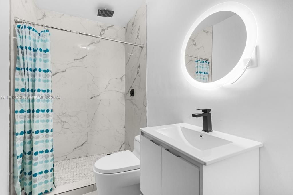 6941 Sheridan St, Hollywood, FL 33024 Photo